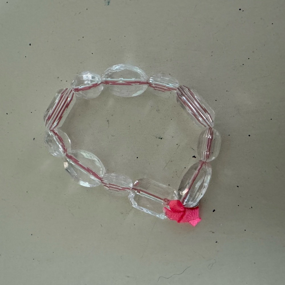 Stella & Dot Bracelet - clear Lucite (small size)